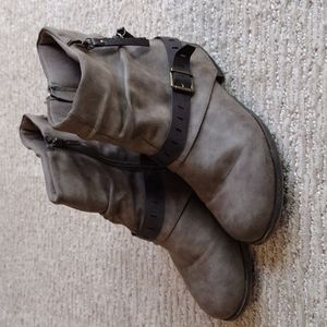 Ankle boots